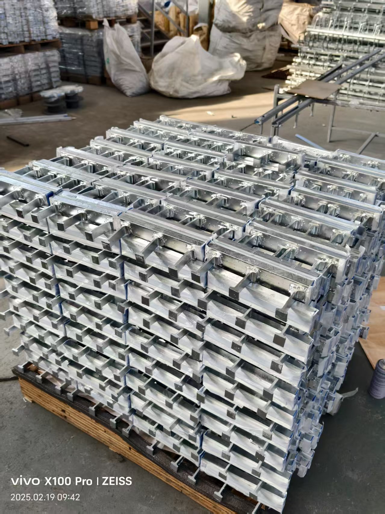 熱鍍鋅哈芬槽預(yù)埋件